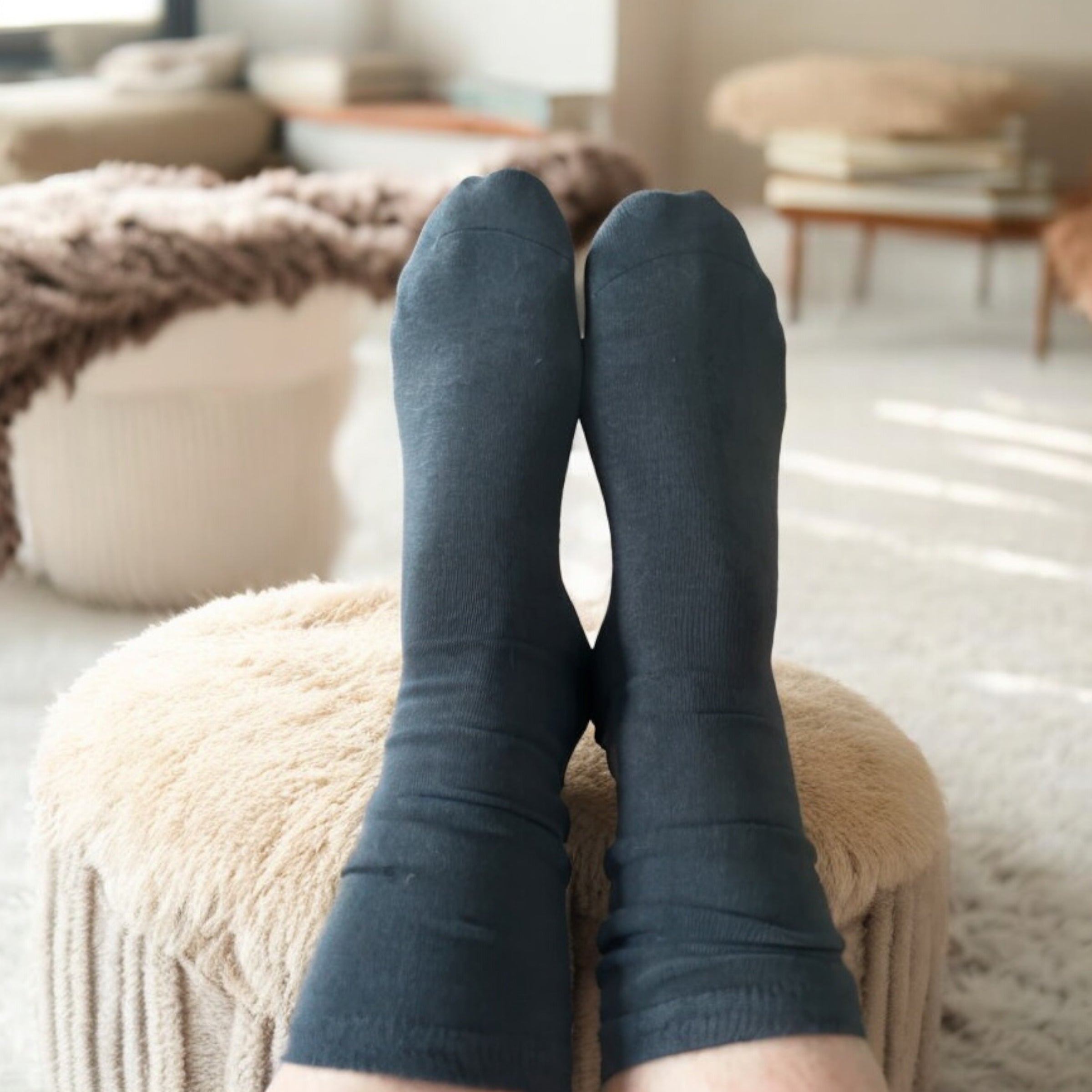 A product photo of grey soothe step seamless socks from Comfort on the Spectrum.