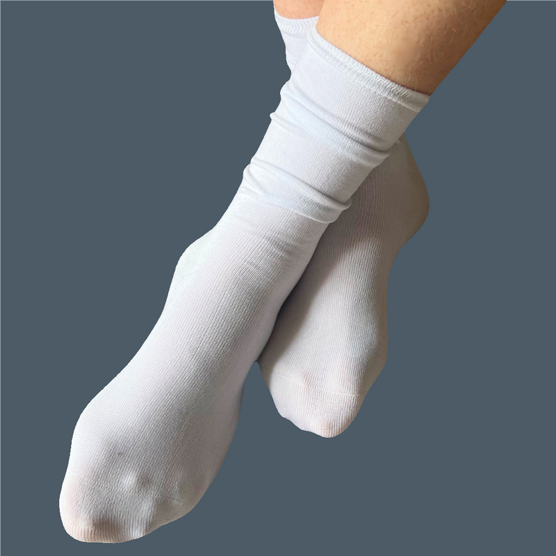 Product photo of white Seamless Socks, Soothe Step Sensory Socks for Adults from Comfort on the Spectrum
